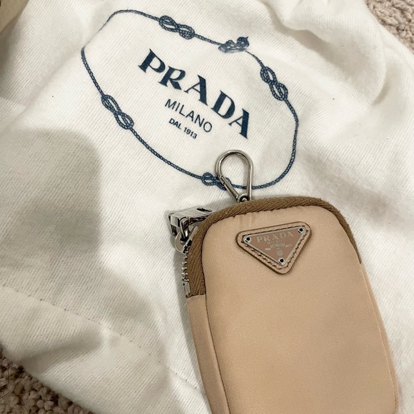 ❌ SOLD ❌ Prada Re-edition 2005 Re-nylon bag - Picture 13 of 14